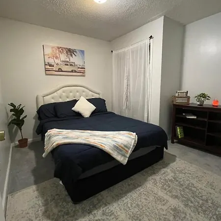 Spacious 1King Bd/2Queen Bd/* 1 Mile From I-85 Lexington Exterior photo